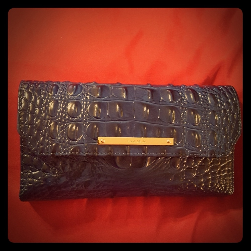 ☆SOLD☆Brahmin Soft Checkbook Wallet w/ Brahmin pen